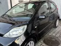Usata Peugeot 107 68 CV (50 kW) 2011 Nero Utilitaria