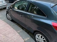 Usata Opel Corsa 2009 Blu Berlina