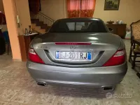 Usata Mercedes 250 204 CV (150 kW) 2011 Cabrio