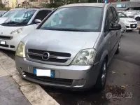 Usata Opel Meriva Cosmo 101 CV (74 kW) 2004 Grigio Monovolume