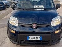 Usata Fiat Panda Cross Cross 69 CV (50 kW) 2022 Blu/azzurro Utilitaria