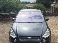 Usata Ford S-MAX S 140 CV (102 kW) 2010 Blu Monovolume