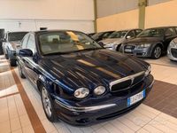 Usata Jaguar X-type Executive 230 CV (169 kW) 2003 Blu Berlina