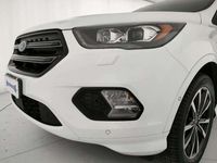 Usata Ford Kuga ST-Line 120 CV (88 kW) 2017 Bianco SUV