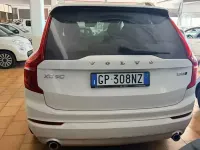 Usata Volvo XC90 Core 235 CV (172 kW) 2018 Bianco SUV
