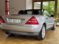 Usata Mercedes SLK200 192 CV (141 kW) 1998 Argento Cabrio