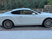 Usata Bentley Continental GT 610 CV (448 kW) 2009 Bianco pastello Coupé