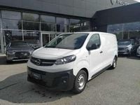 Usata Opel Vivaro-e Combi 100 kW (136 CV) 2024 Kaolin white Monovolume