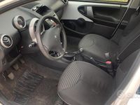 Usata Peugeot 107 68 CV (50 kW) 2013 Bianco Utilitaria