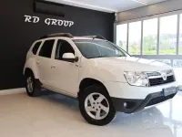 Usata Dacia Duster Lauréate 90 CV (66 kW) 2012 Bianco SUV