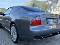 Begagnad Maserati Coupé 390 HK (286 kW) 2004 Grå Sportkupé