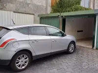 Usata Lancia Delta 105 CV (77 kW) 2011 Grigio Utilitaria