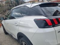 Usata Peugeot 3008 2018 Bianco SUV