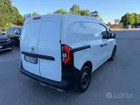 Usata Renault Kangoo Edition One 95 CV (69 kW) 2022 Bianco Monovolume