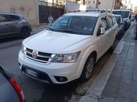 Usata Fiat Freemont Lounge 170 CV (125 kW) 2012 Bianco SUV