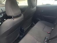 Usata Toyota Yaris 90 CV (66 kW) 2013 Utilitaria