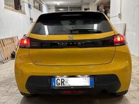 Usata Peugeot 208 Active 75 CV (55 kW) 2023 Giallo Utilitaria