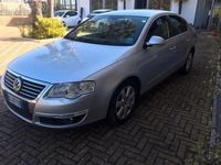 Usata VW Passat Comfortline 140 CV (102 kW) 2006 Argento Berlina