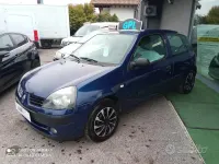 Usata Renault Clio II 58 CV (42 kW) 2006 Bluazzurro Berlina