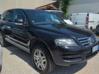 Usata VW Touareg Exclusive 224 CV (164 kW) 2006 Nero SUV
