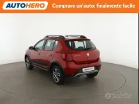 Usado Dacia Sandero Stepway 90 CV (66 kW) 2019 Rojo Berlina