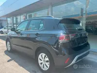 Usata VW T-Cross Life 95 CV (69 kW) 2024 Nero SUV