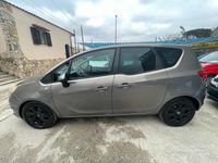 Usata Opel Meriva Cosmo 95 CV (69 kW) 2014 Grigio Monovolume
