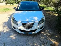 Usata Lancia Delta 120 CV (88 kW) 2010 Bianco Utilitaria