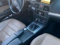 Usata Mercedes E250 204 CV (150 kW) 2012 Grigio Cabrio