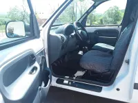 Usata Renault Kangoo 75 CV (55 kW) 2000 Bianco Monovolume