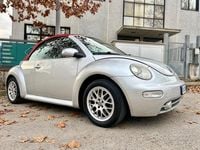 Usata VW New Beetle Cabriolet 75 CV (55 kW) 2003 Grigio Cabrio