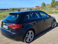 Usado Audi A3 S-Line 105 CV (77 kW) 2014 Negro Familiar