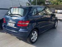 Usata Mercedes 180 108 CV (79 kW) 2006 Berlina