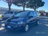 Usata Opel Zafira 150 CV (110 kW) 2012 Blu Monovolume