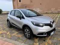 Usata Renault Captur 90 CV (66 kW) 2016 Grigio SUV