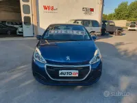 Usata Peugeot 208 Allure 100 CV (73 kW) 2016 Bluazzurro Utilitaria