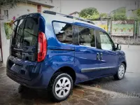 Usata Fiat Doblò Lounge 105 CV (77 kW) 2015 Blu Monovolume