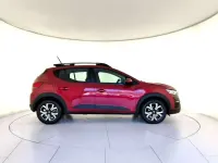 Usata Dacia Sandero Comfort 101 CV (74 kW) 2021 Rosso fusion Berlina