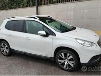 Usata Peugeot 2008 Allure 92 CV (67 kW) 2015 Bianco SUV