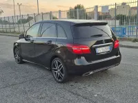 Usata Mercedes 180 109 CV (80 kW) 2015 Berlina