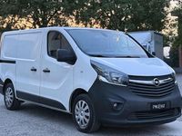 Usata Opel Vivaro Edition 120 CV (88 kW) 2015 Bianco Monovolume