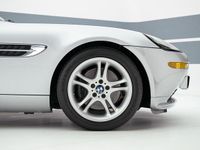 Usata BMW Z8 Sport Line 400 CV (294 kW) 2003 Grigio metallizzato Cabrio