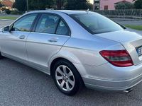 Usata Mercedes C220 Avantgarde 170 CV (125 kW) 2009 Argento Berlina