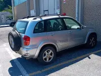 Usata Toyota RAV4 128 CV (94 kW) 2001 SUV