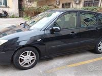Usata Ford Focus 100 CV (73 kW) 2002 Nero Berlina
