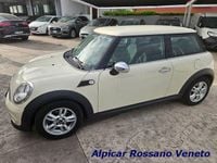 Usata Mini One D 90 CV (66 kW) 2012 Bianco pastello Utilitaria