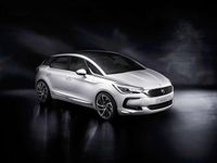 Usata DS Automobiles DS5 So Chic 120 CV (88 kW) 2016 Blu Utilitaria