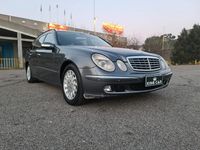 Usata Mercedes E280 Avantgarde 177 CV (130 kW) 2005 Grigio Station wagon
