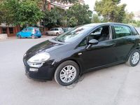 Usata Fiat Punto Young 74 CV (54 kW) 2014 Nero Utilitaria