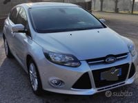 Usata Ford Focus Titanium 115 CV (84 kW) 2014 Grigio Berlina
